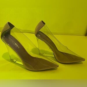 Fashion Nova “She’s all clear here Wedges” Strap up